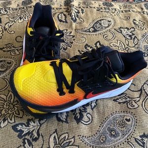 Men’s Kyrie air Nike shoes